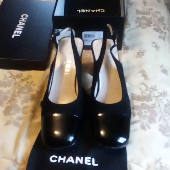 Chanel Cambon sling back shoes 37.5 = 7.5 USA black w/ blk patent toe - Picture 9 of 16